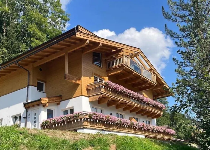 Schoeneben 4 * Wald im Pinzgau