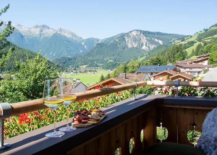 Schoeneben 4 * Wald im Pinzgau